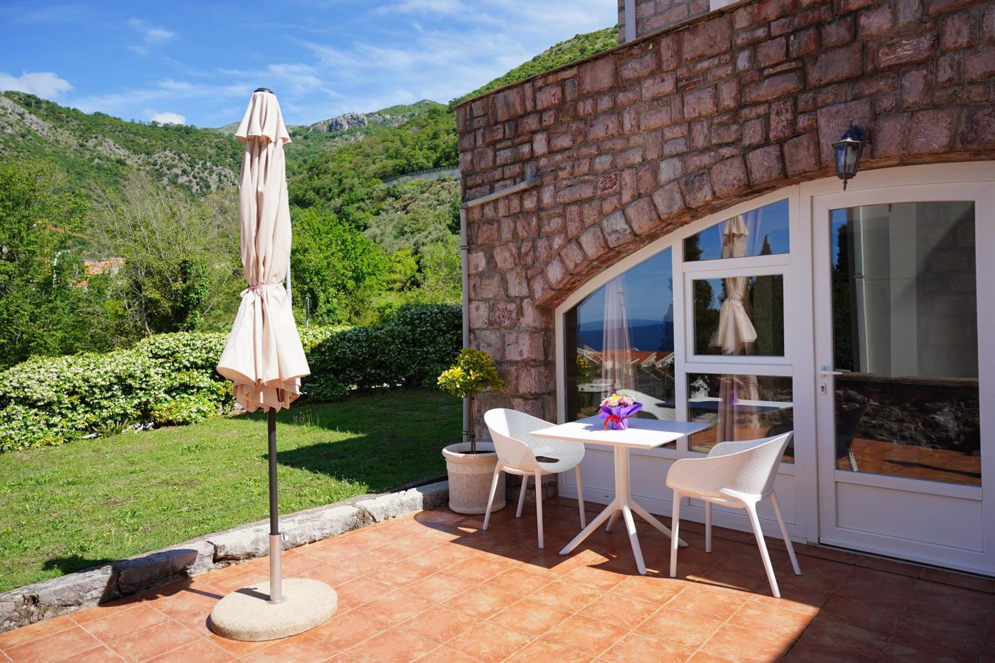 Apartments Pavlovic Petrovac Exteriér fotografie