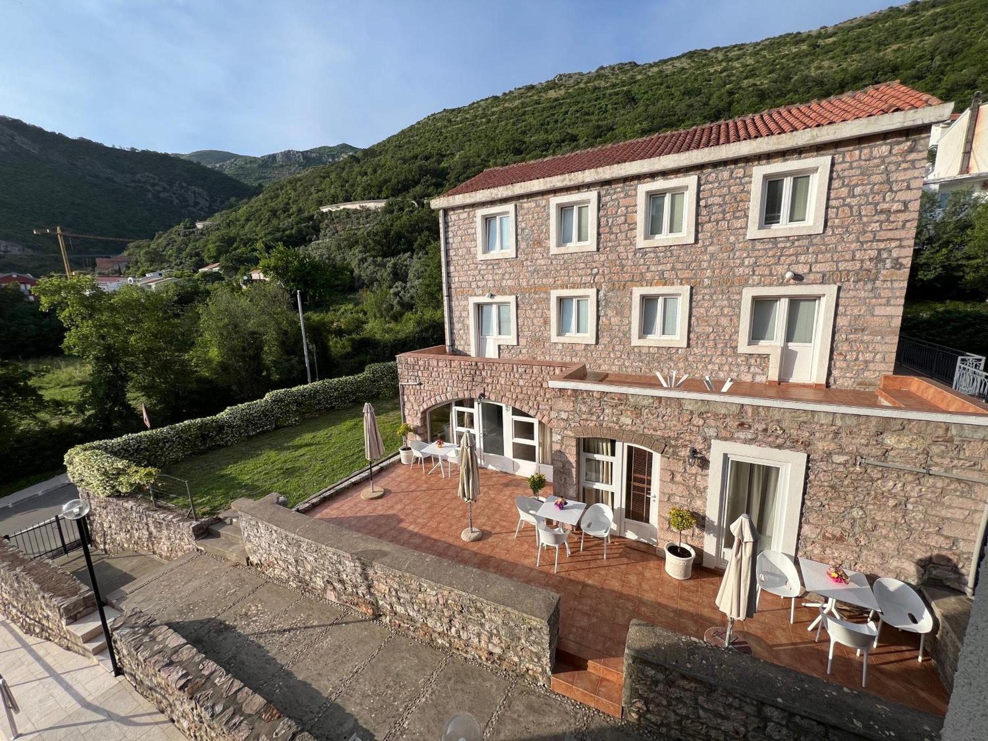 Apartments Pavlovic Petrovac Exteriér fotografie